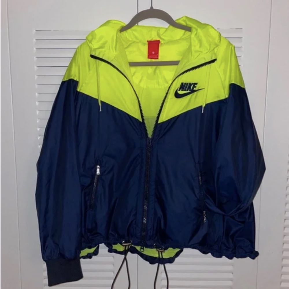 NIKE Neon 90's-Style Windbreaker
